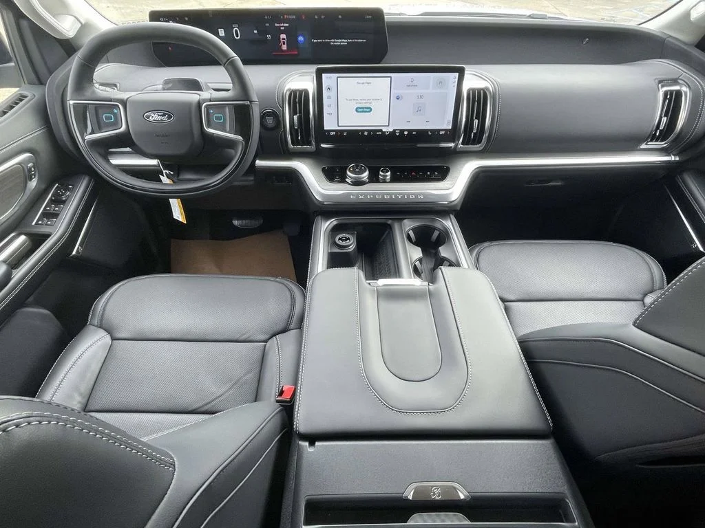 New 2025 Black Ford Platinum image 11