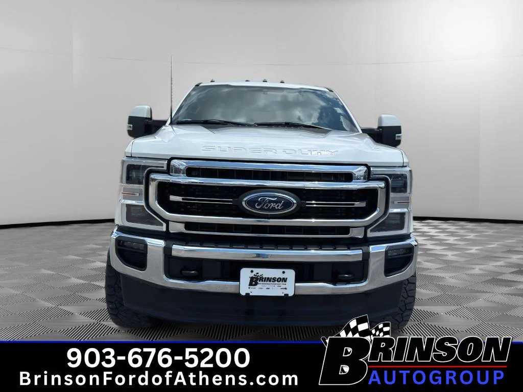 Used 2022 Star White Metallic Tri-Coat Ford LARIAT image 2