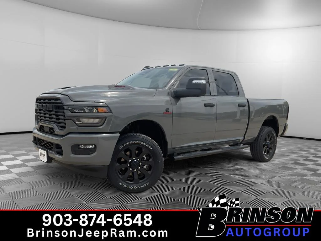 2026 RAM 2500 Tradesman/Black Express 4X4 Crew Cab SWB's photo