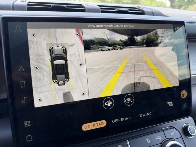 New 2026 Carpathian Grey Land Rover X-Dynamic SE image 21