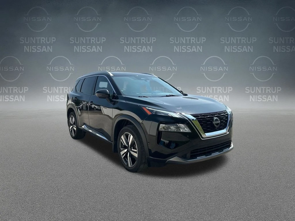 Used 2023 Black Nissan SL image 39