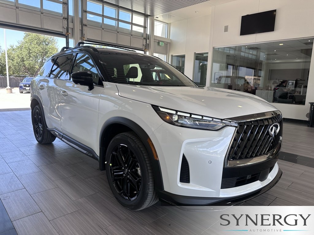 New 2027 2T RAD WHT INFINITI Sport AWD image 2
