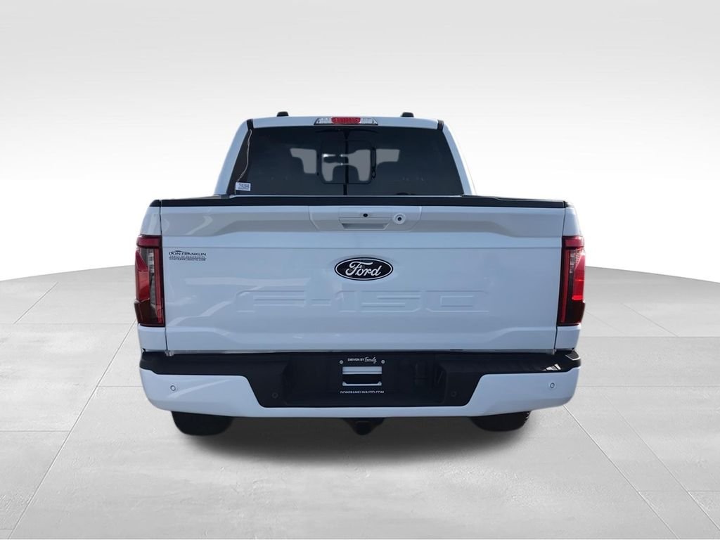 New 2026 White Ford XLT image 7