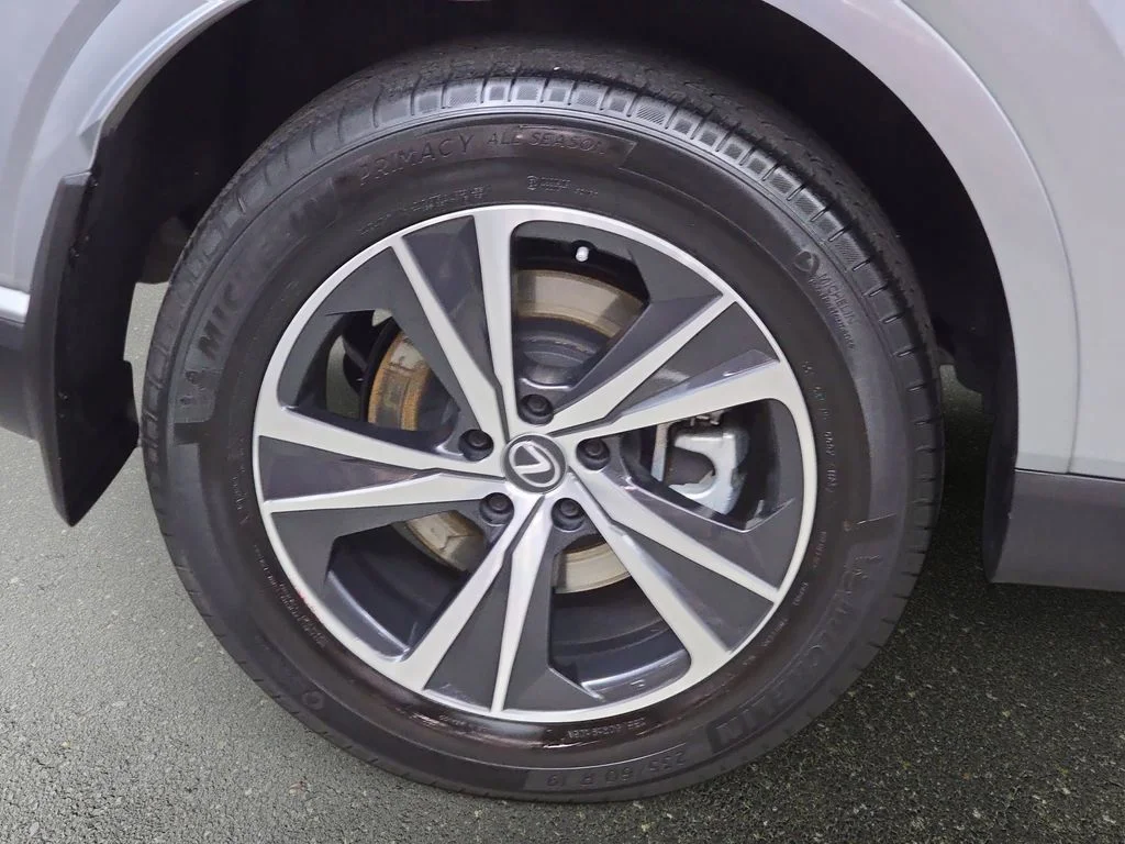 Certified Used 2023 Silver Lexus 350 Premium image 34