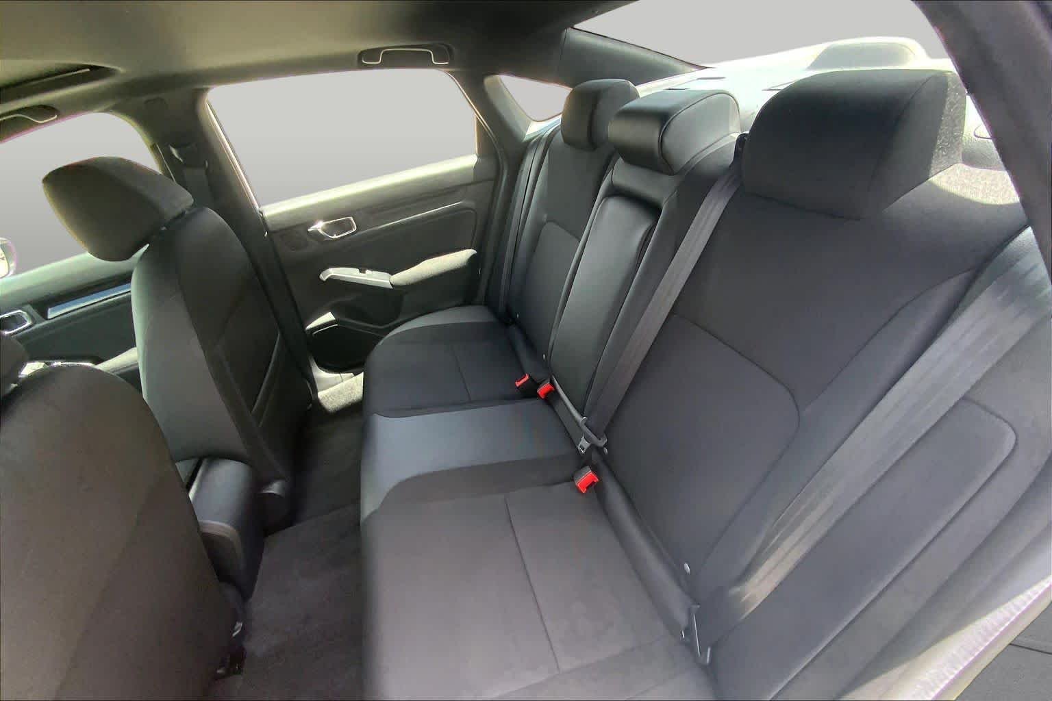 Used 2026 Platinum White Pearl Honda Sport image 20