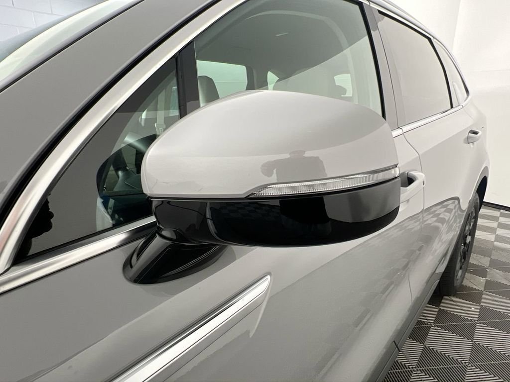 New 2026 Wolf Gray Kia S image 12