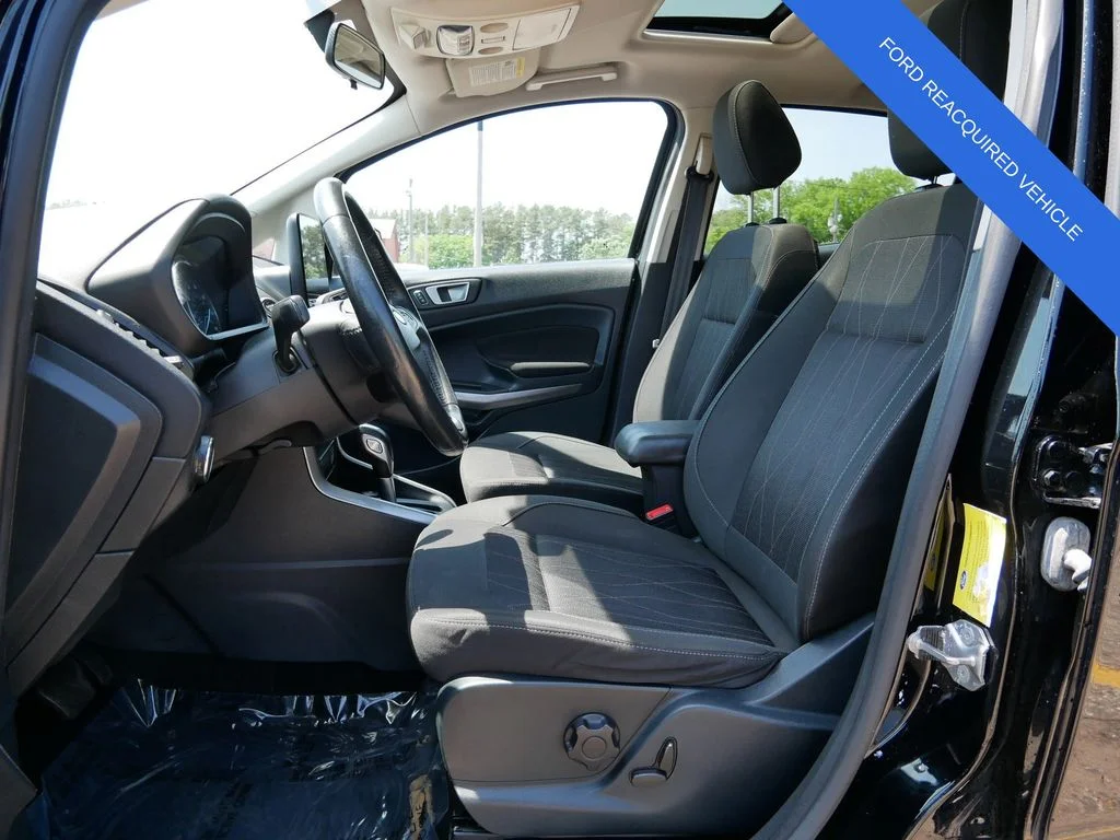 Used 2020 Black Ford SE image 14