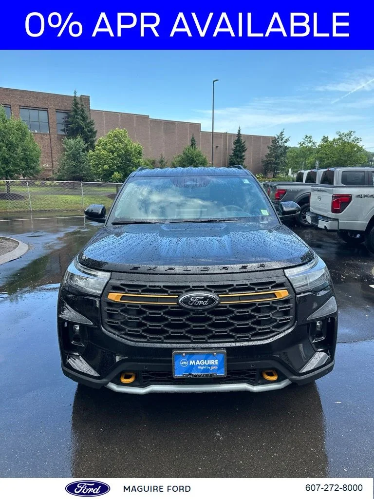 New 2026 Agate Black Metallic Ford Tremor® image 2