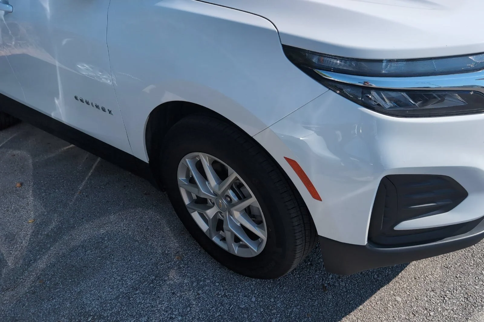 Used 2024 Summit White Chevrolet LS image 3