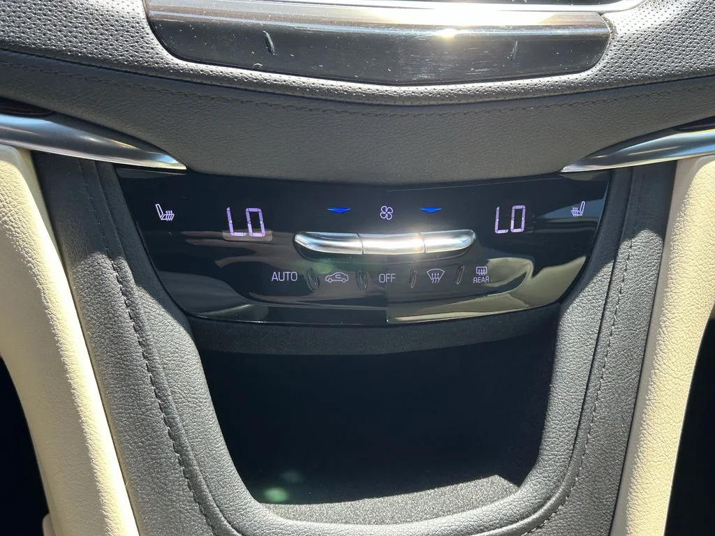 Used 2019 White Cadillac Luxury image 29