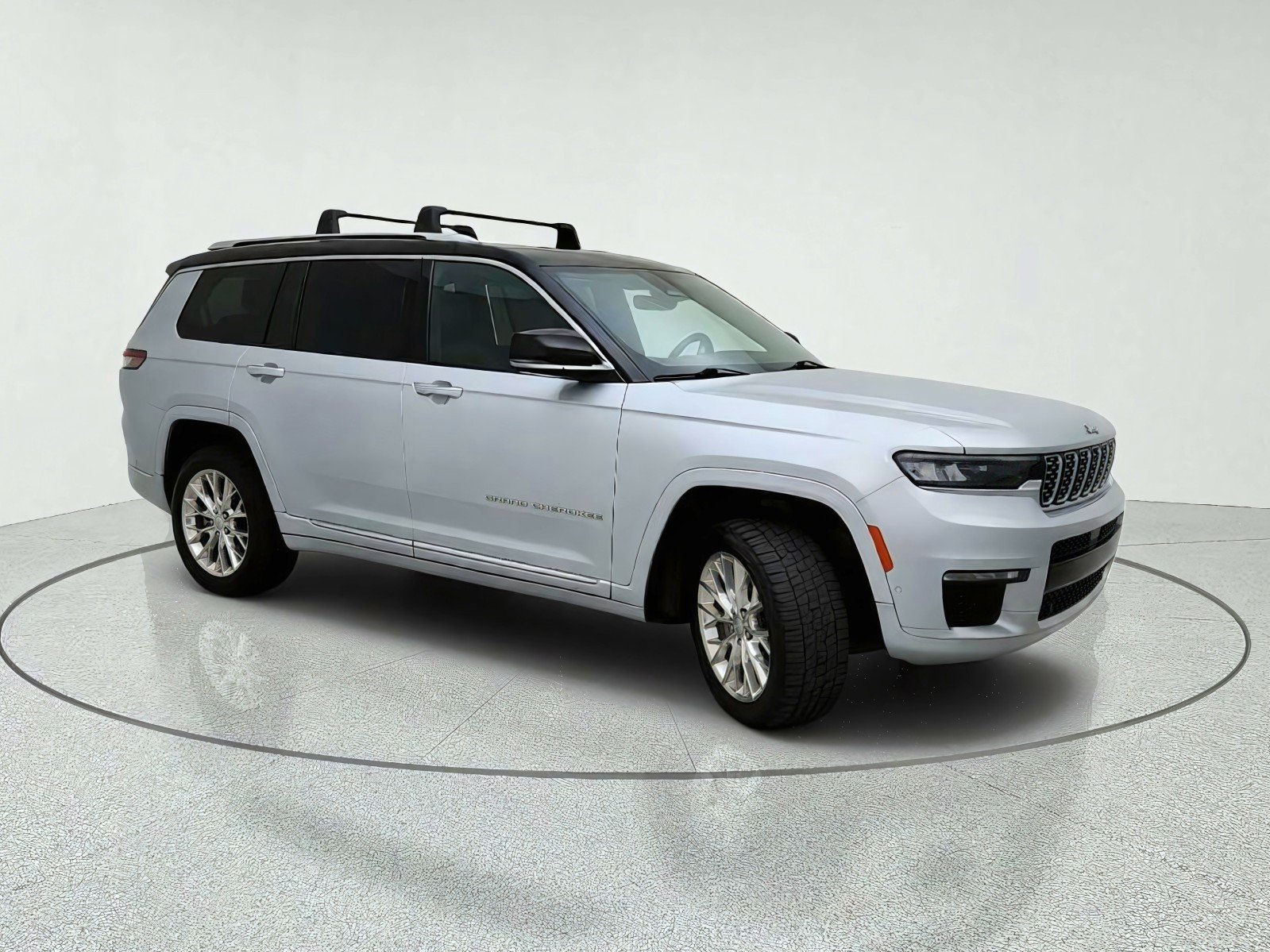 Used 2021 Silver Zynith Jeep Summit image 5