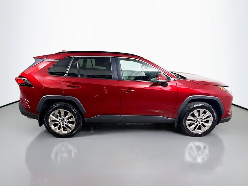 Used 2024 Ruby Flare Pearl Toyota XLE Premium image 8