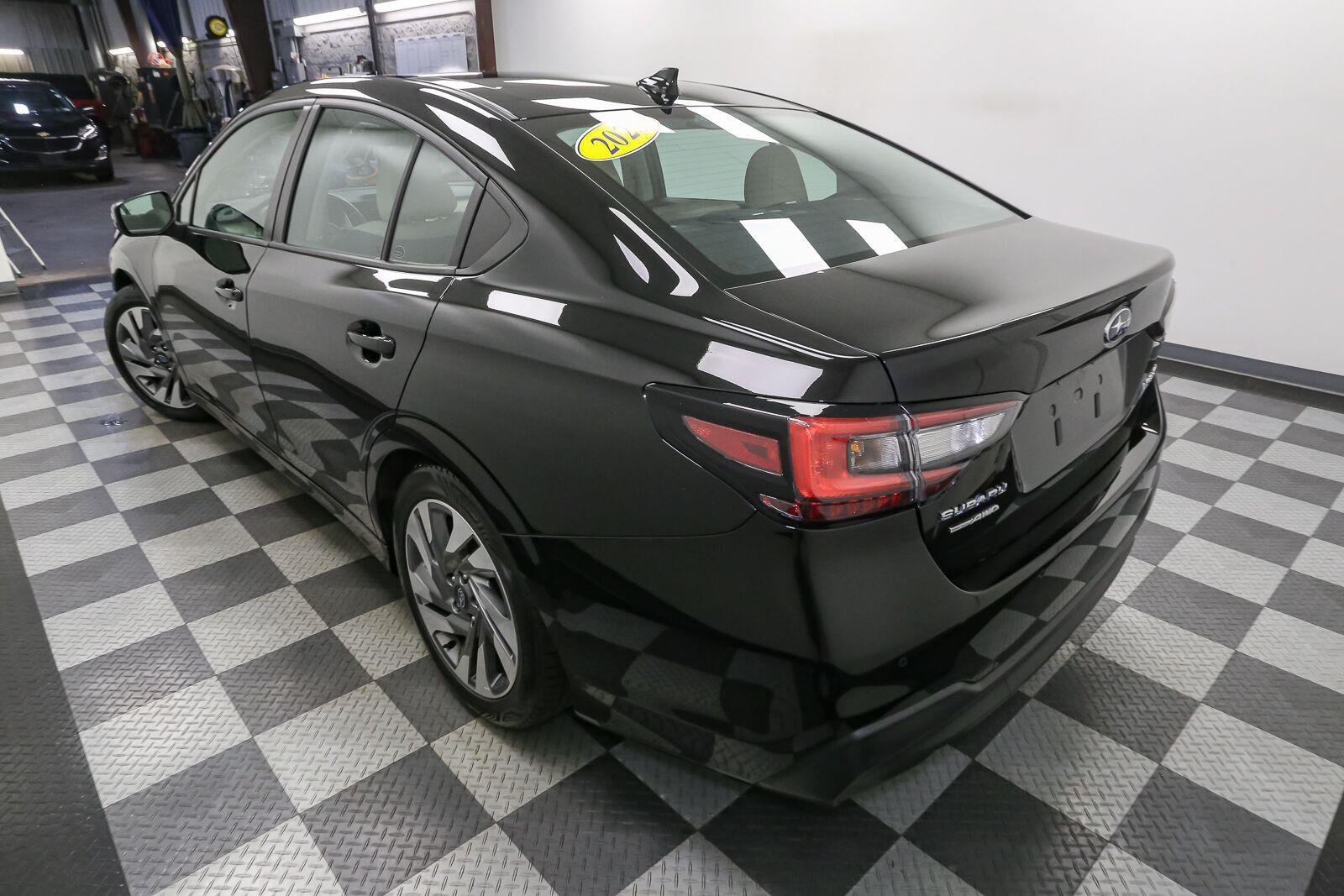 Used 2023 Crystal Black Silica Subaru Limited image 9