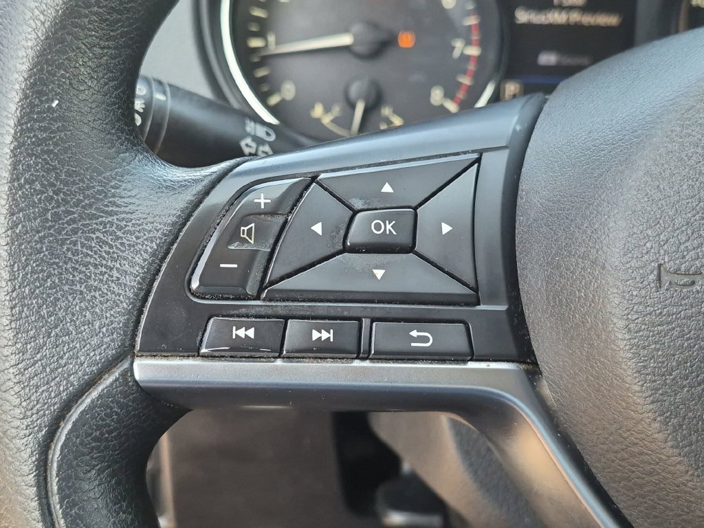 Used 2019 Black Nissan S image 22