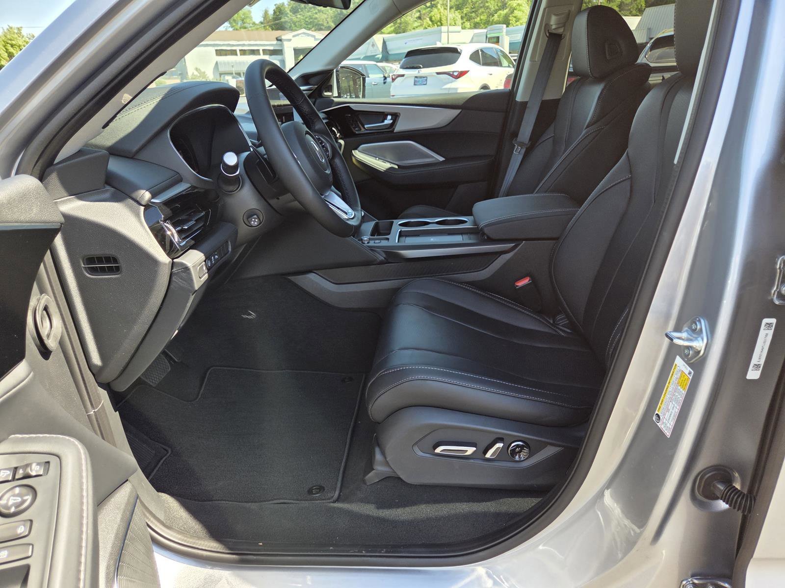 New 2026 Solar Silver Metallic Acura w/Technology Package AWD image 14