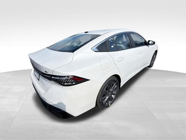 New 2026 Aspen White TriCoat Nissan SL image 8