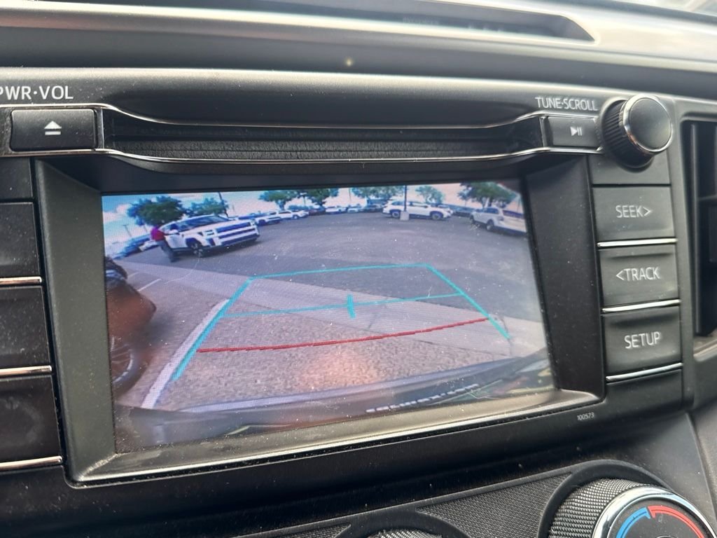 Used 2017  Toyota LE image 14