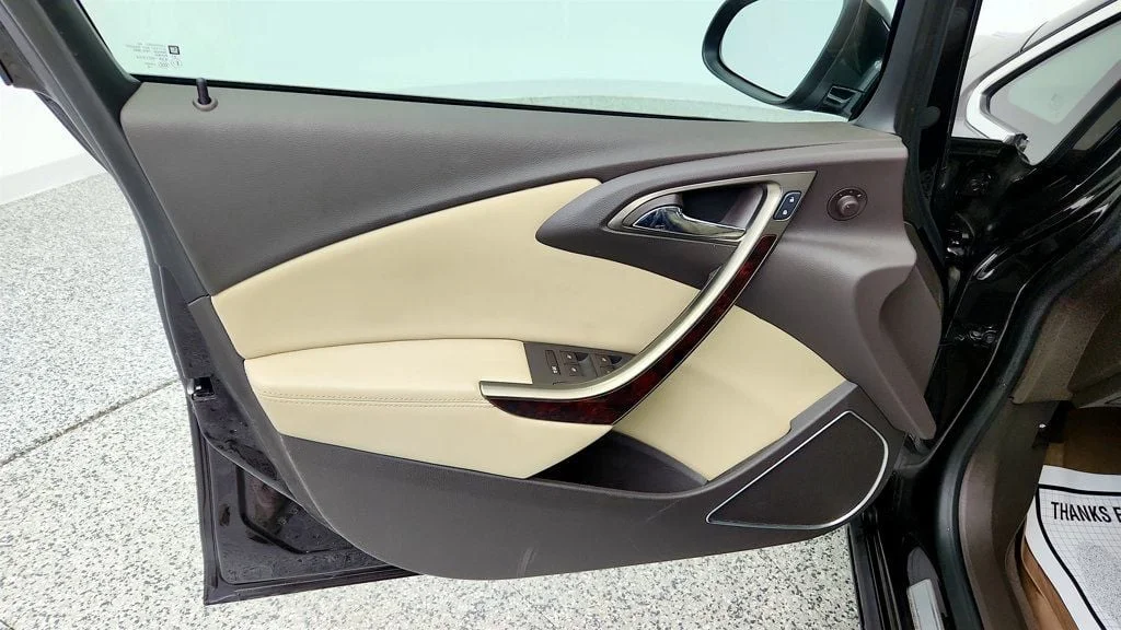 Used 2014 Mocha Bronze Metallic Buick 4dr Sedan image 10