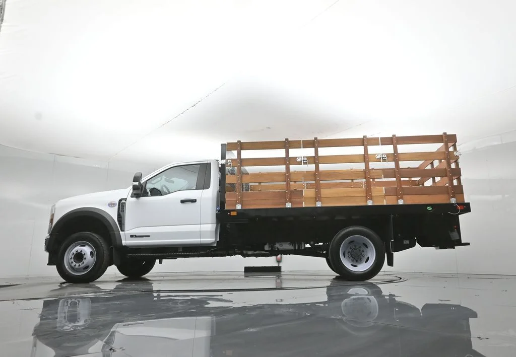New 2025 White Ford XLT image 48