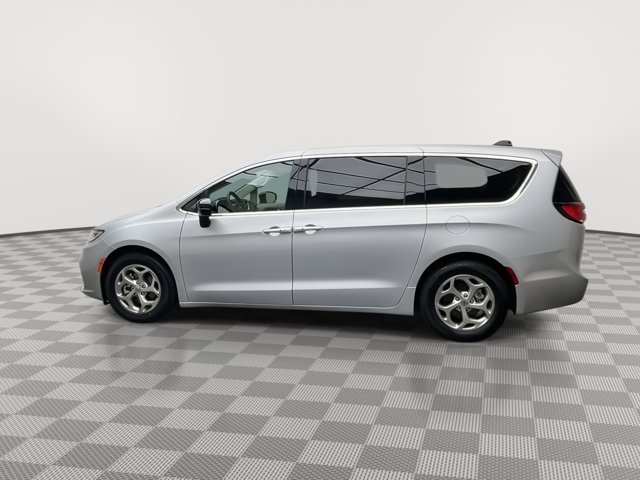 2024 Chrysler Pacifica Limited - Photo 41