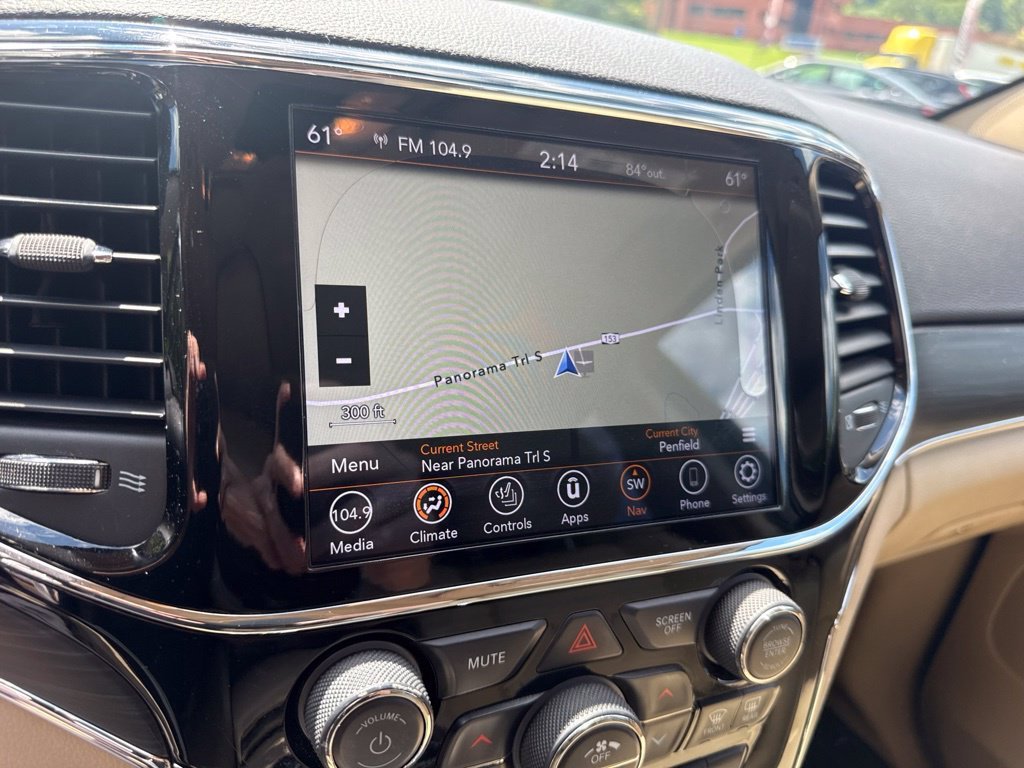 Used 2020 White Jeep Limited image 29