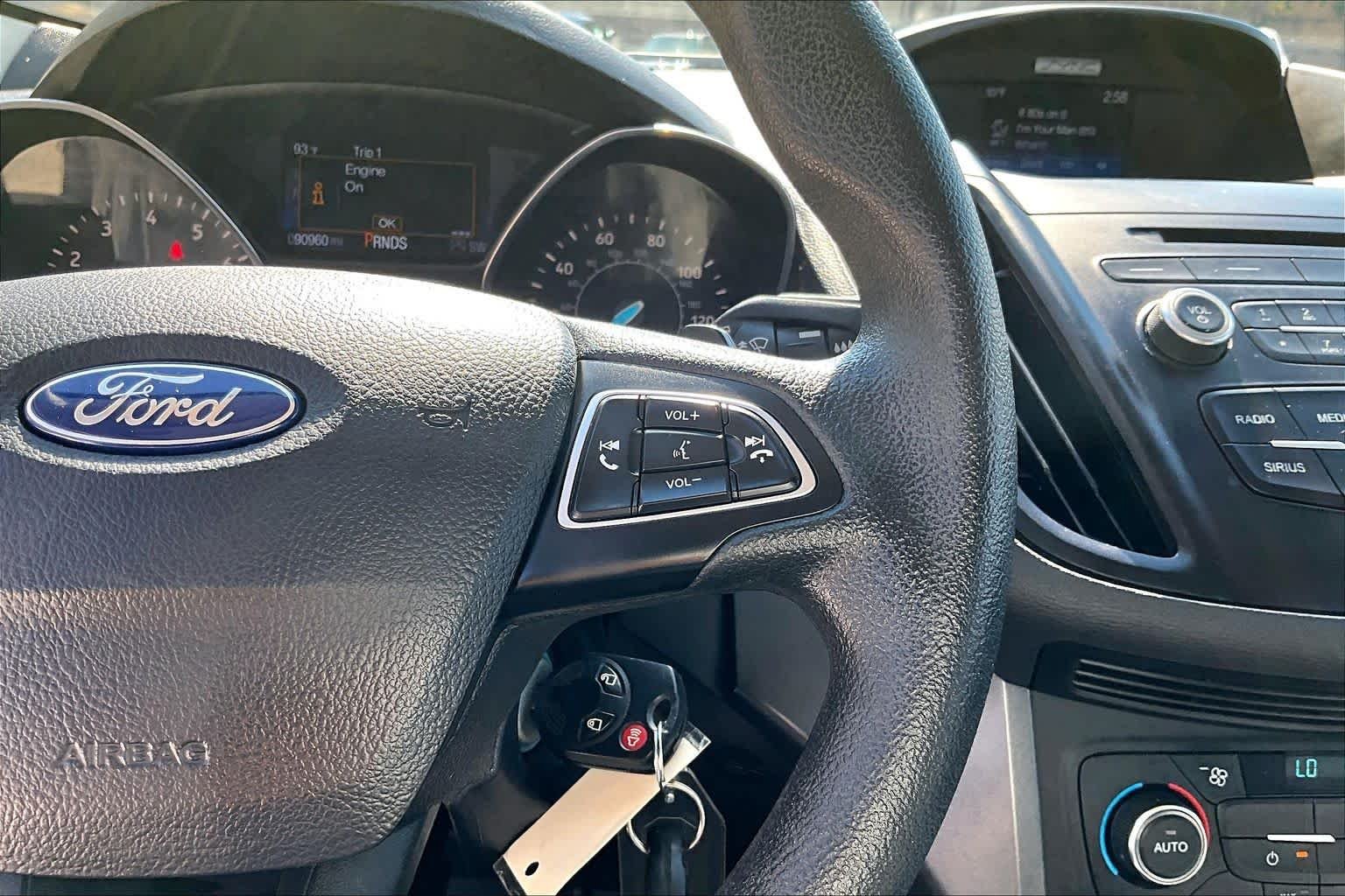 Used 2017 Oxford White Ford SE image 23