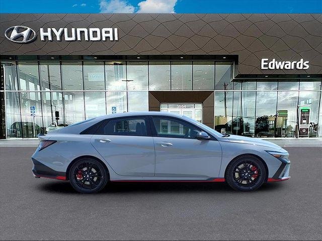2025 Hyundai Elantra N - Photo 7