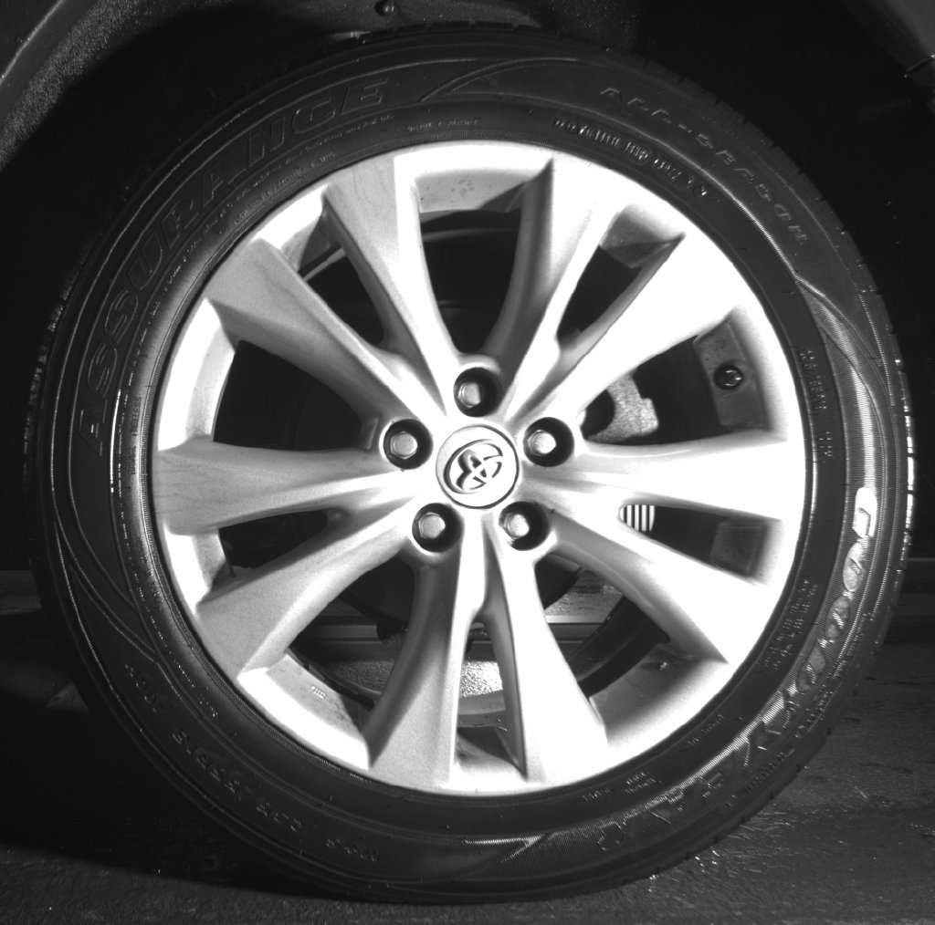 Used 2013 Silver Toyota Limited image 13