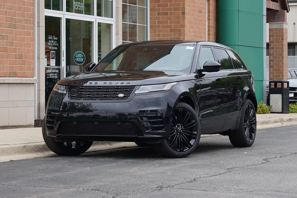 New 2026 Santorini Black Land Rover Belgravia Edition image 1