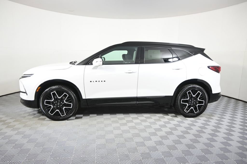 Used 2024 Chevrolet Blazer RS with VIN 3GNKBKRS8RS188511 for sale in Forest Lake, Minnesota