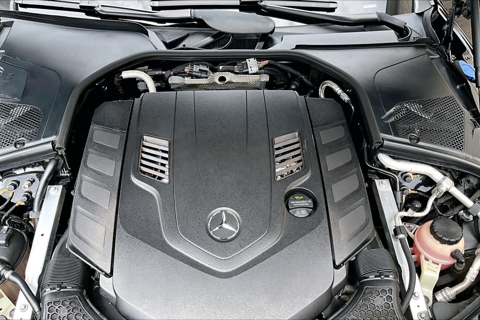 Used 2023 Obsidian Black Mercedes-Benz S 580 image 32