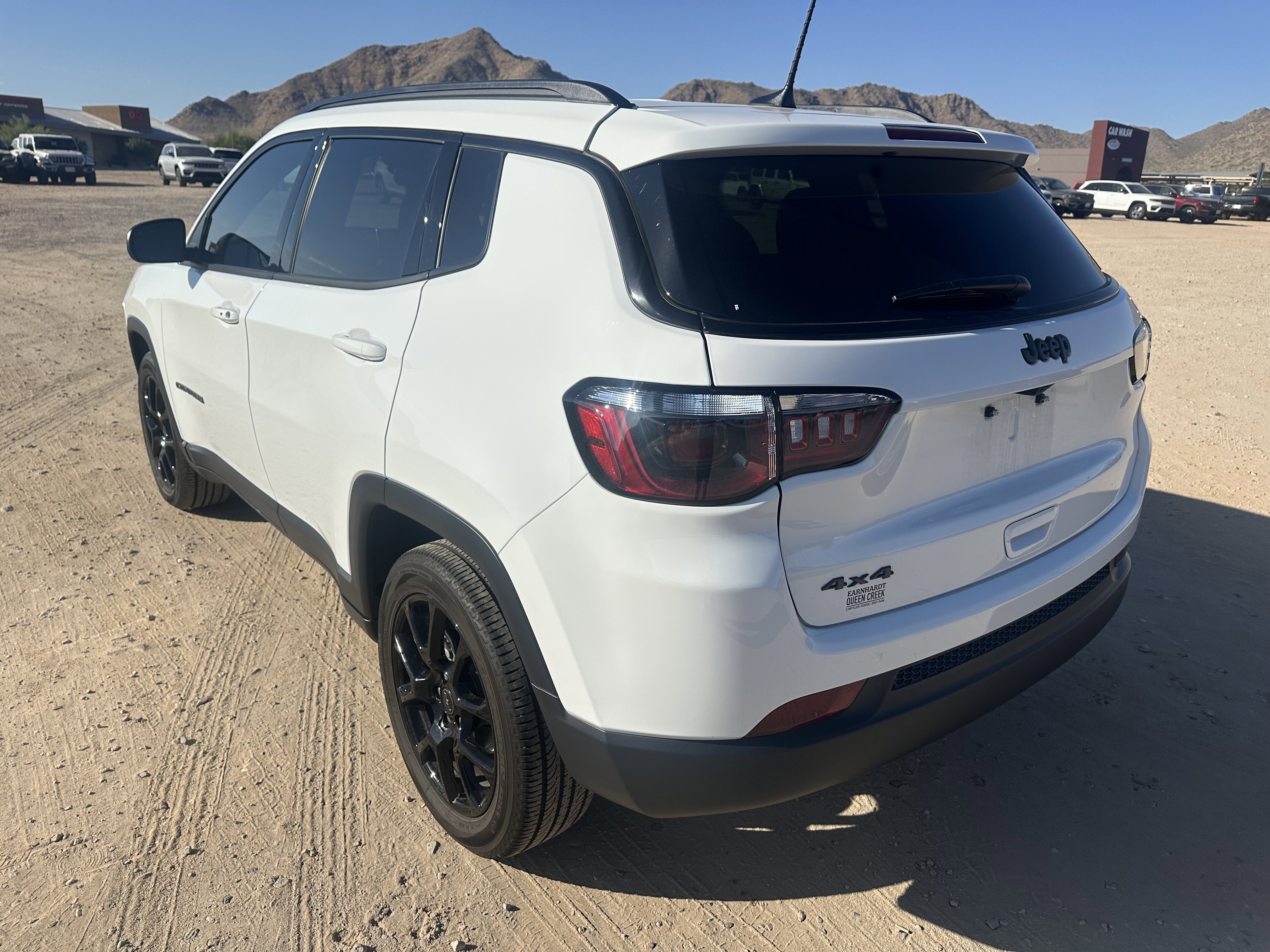 Used 2025 Bright White Clearcoat Jeep Latitude image 3