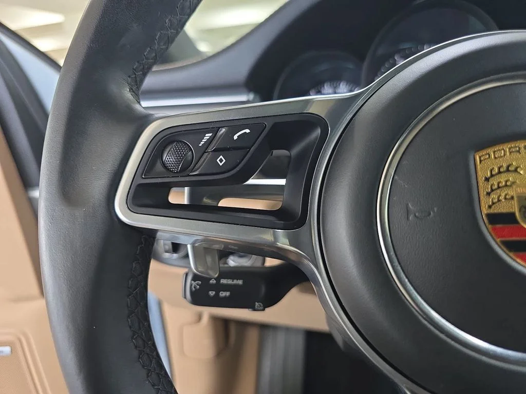 2021 Porsche Macan S - Photo 27