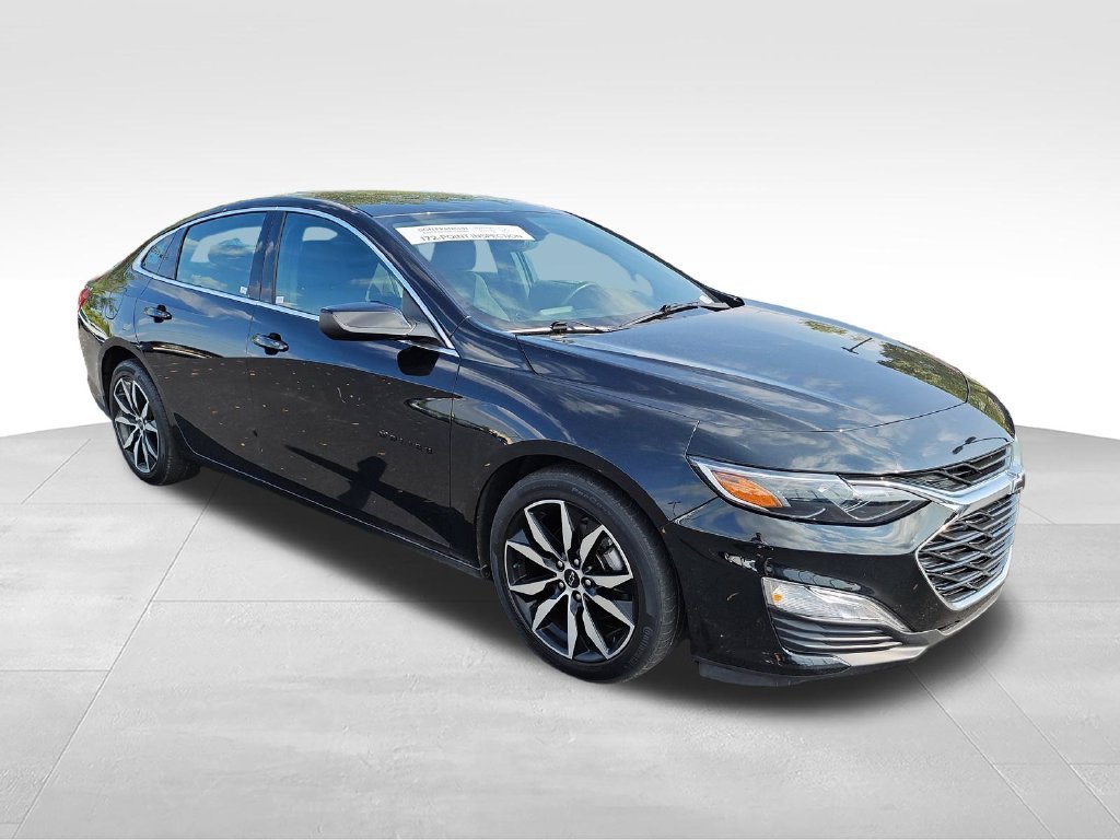 Used 2023 Black Chevrolet RS image 7