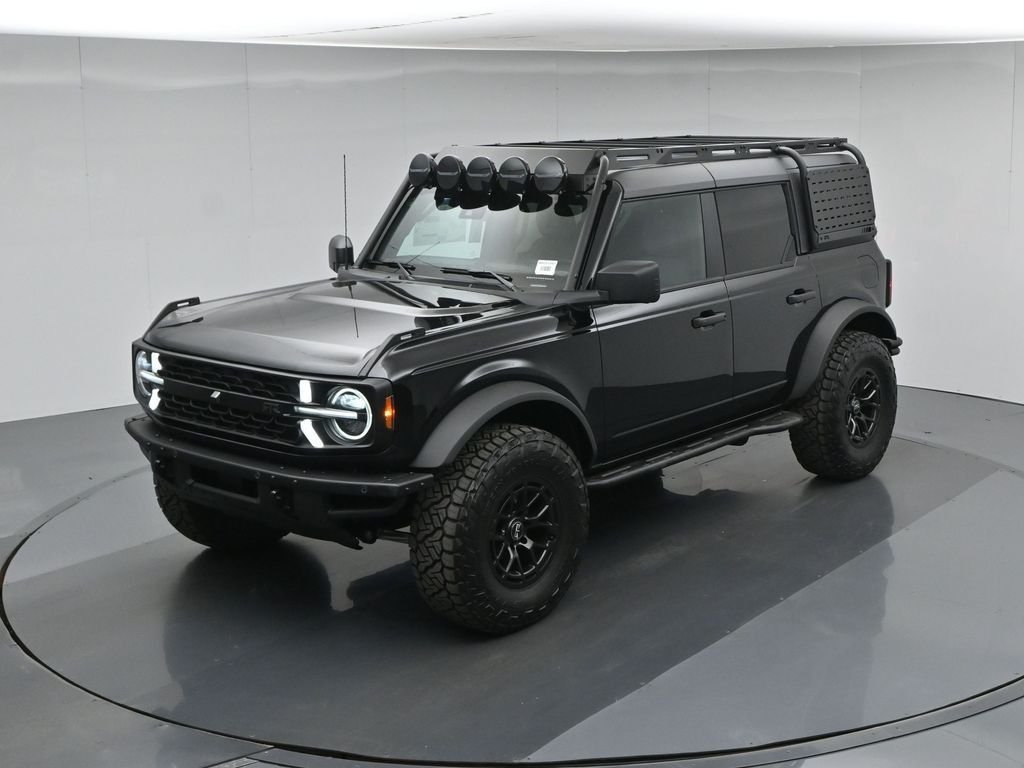 New 2026 Shadow Black Ford Badlands image 38