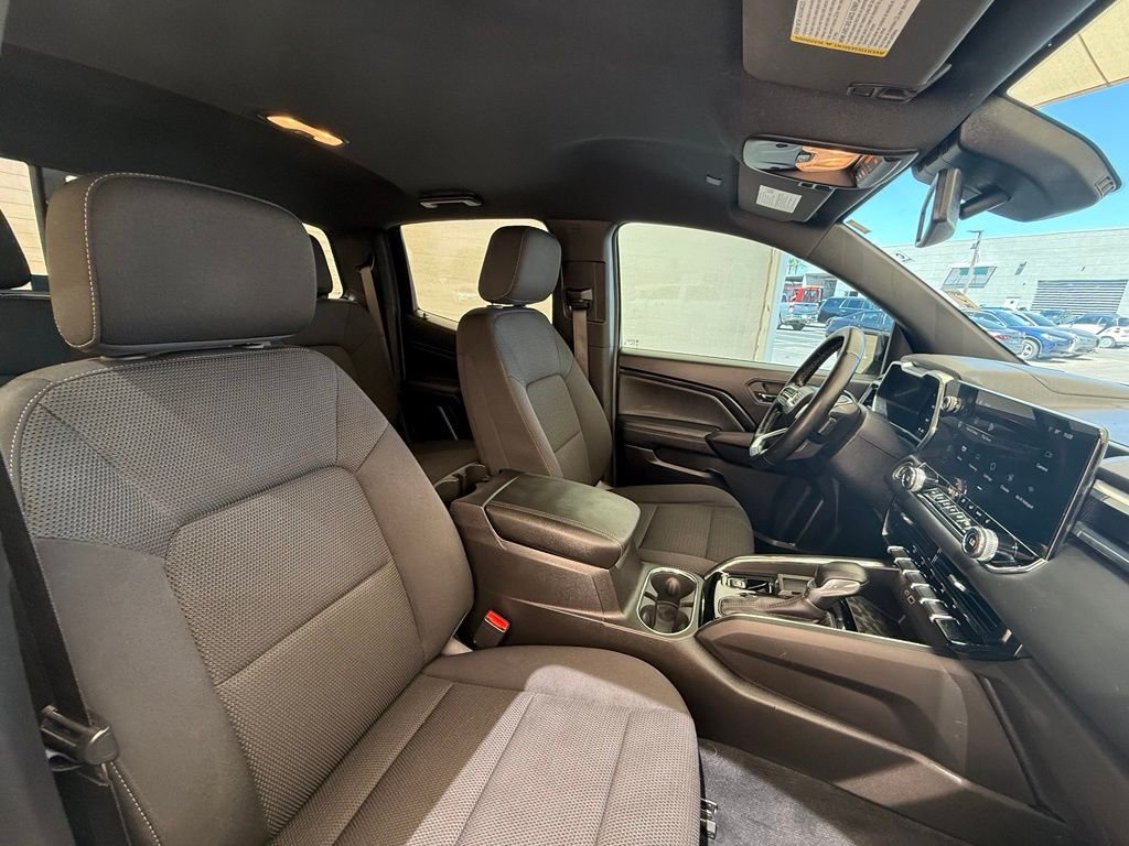 Used 2024 Sterling Metallic GMC Elevation image 13
