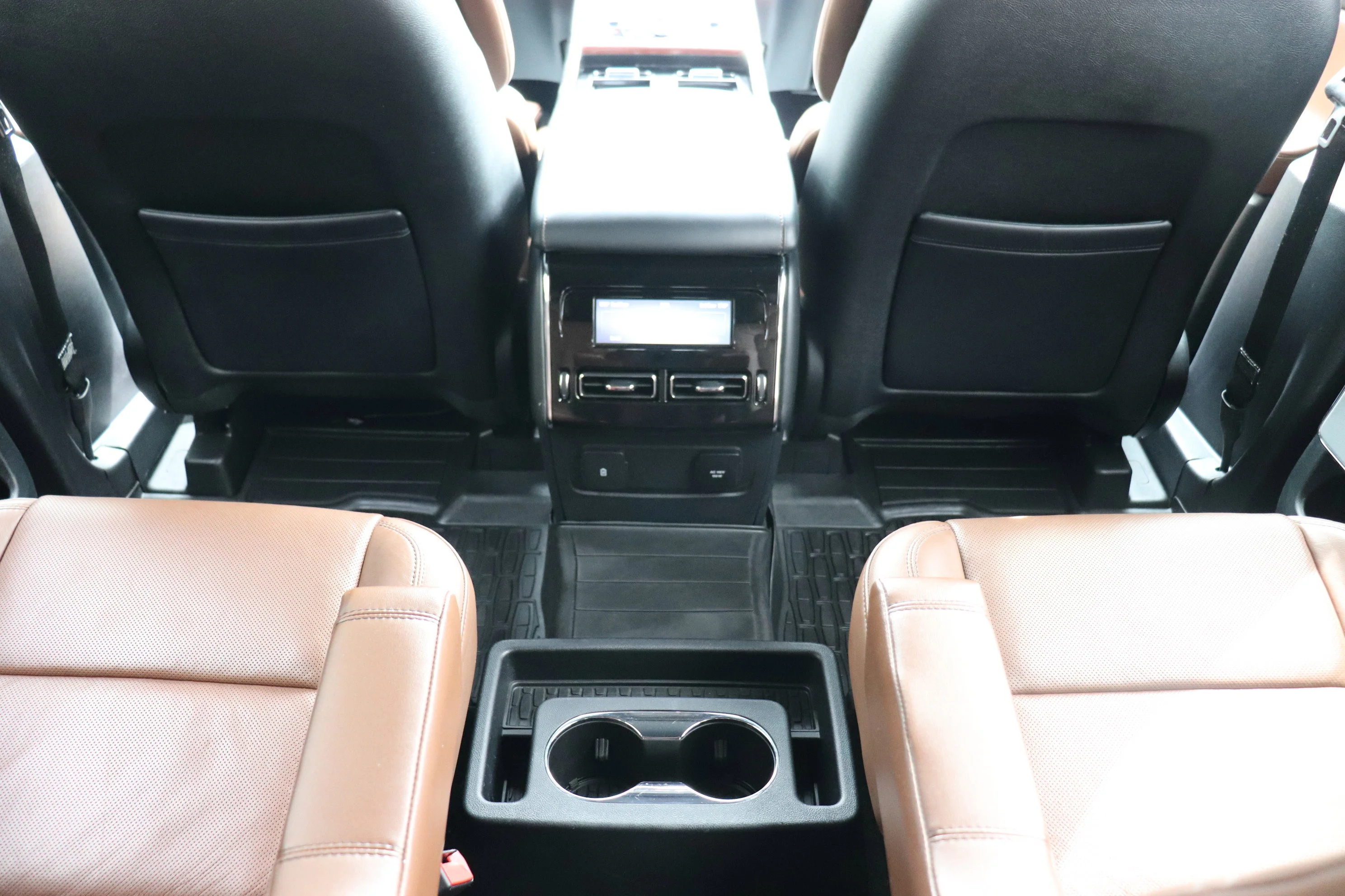 Used 2022 Black Lincoln Reserve image 23