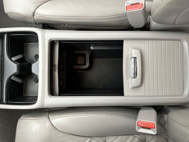 Used 2012 Gray Honda EX-L image 21
