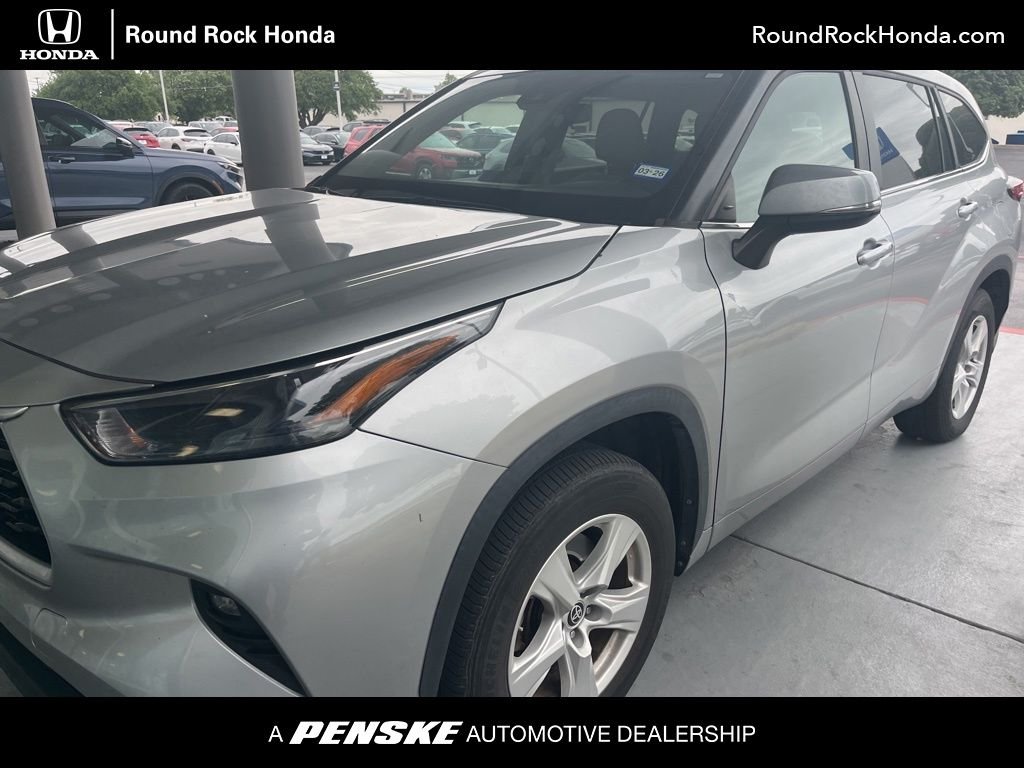 2023 Toyota Highlander LE
