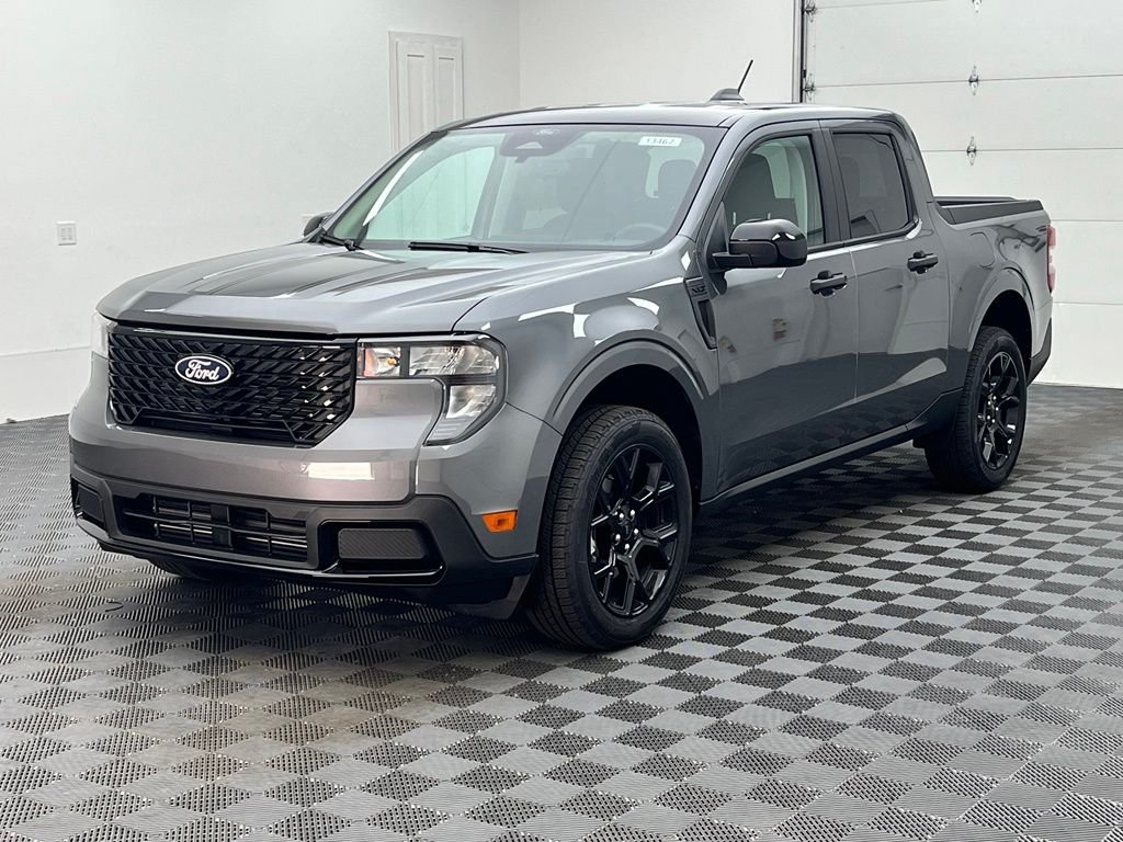 New 2026 Gray Ford XLT image 2