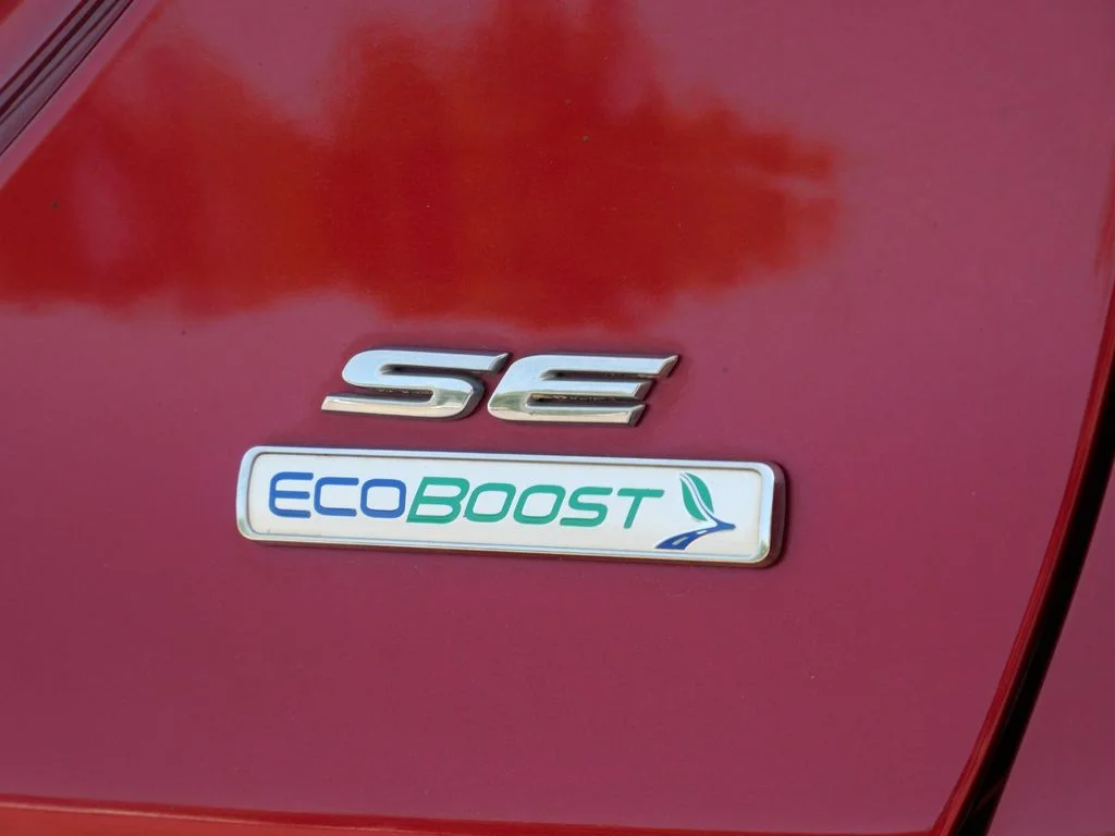 Certified Used 2015 Red Ford SE image 8