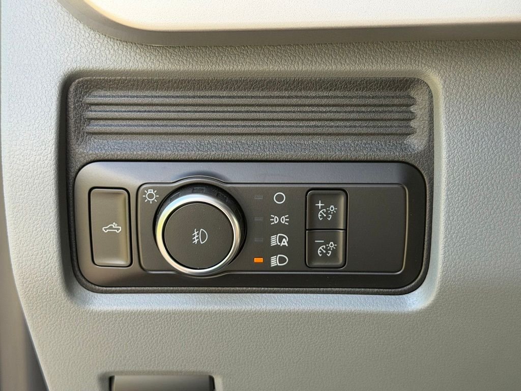 New 2026 White Ford XLT image 11