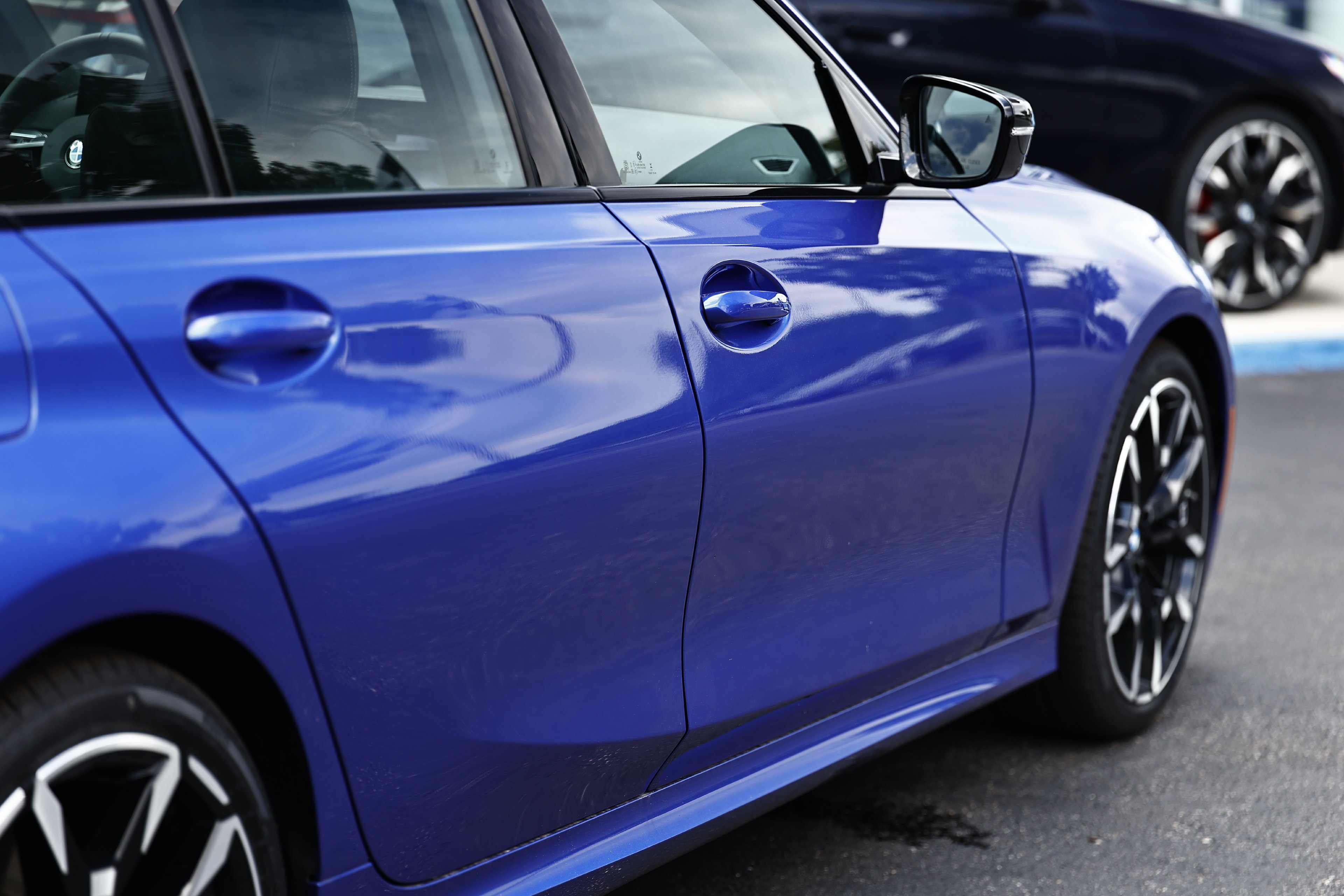 New 2026 Portimao Blue Metallic BMW 330i image 9