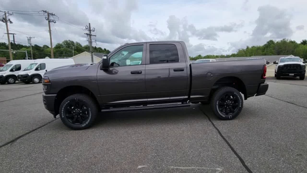New 2026 Granite Crystal Metallic Clearcoat RAM Black Express image 5