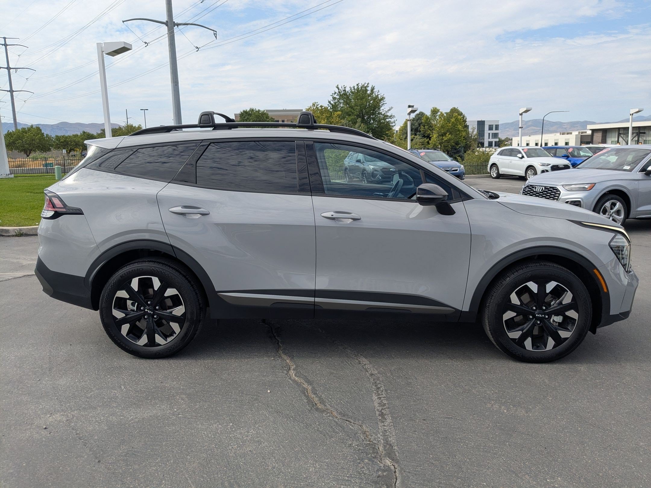 Used 2024 Wolf Gray Kia X-Line image 6