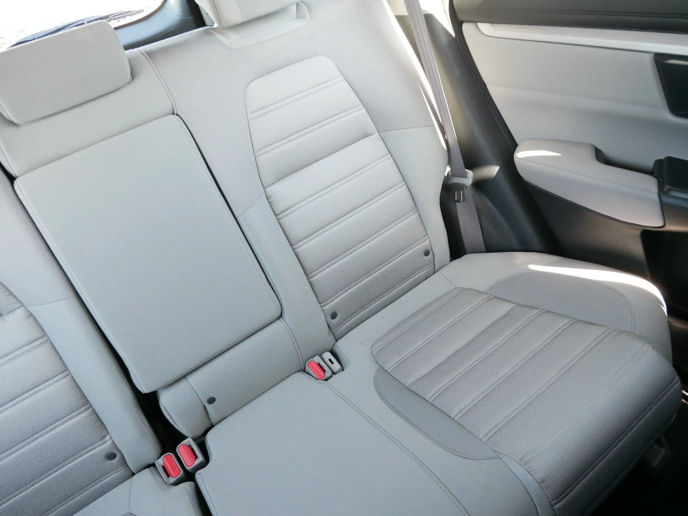 2018 Honda CR-V LX - Photo 14