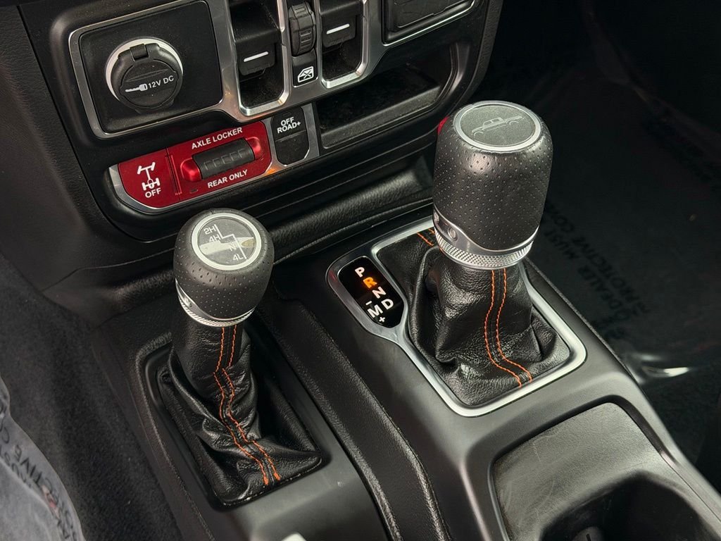 Used 2022 Red Jeep Mojave image 32
