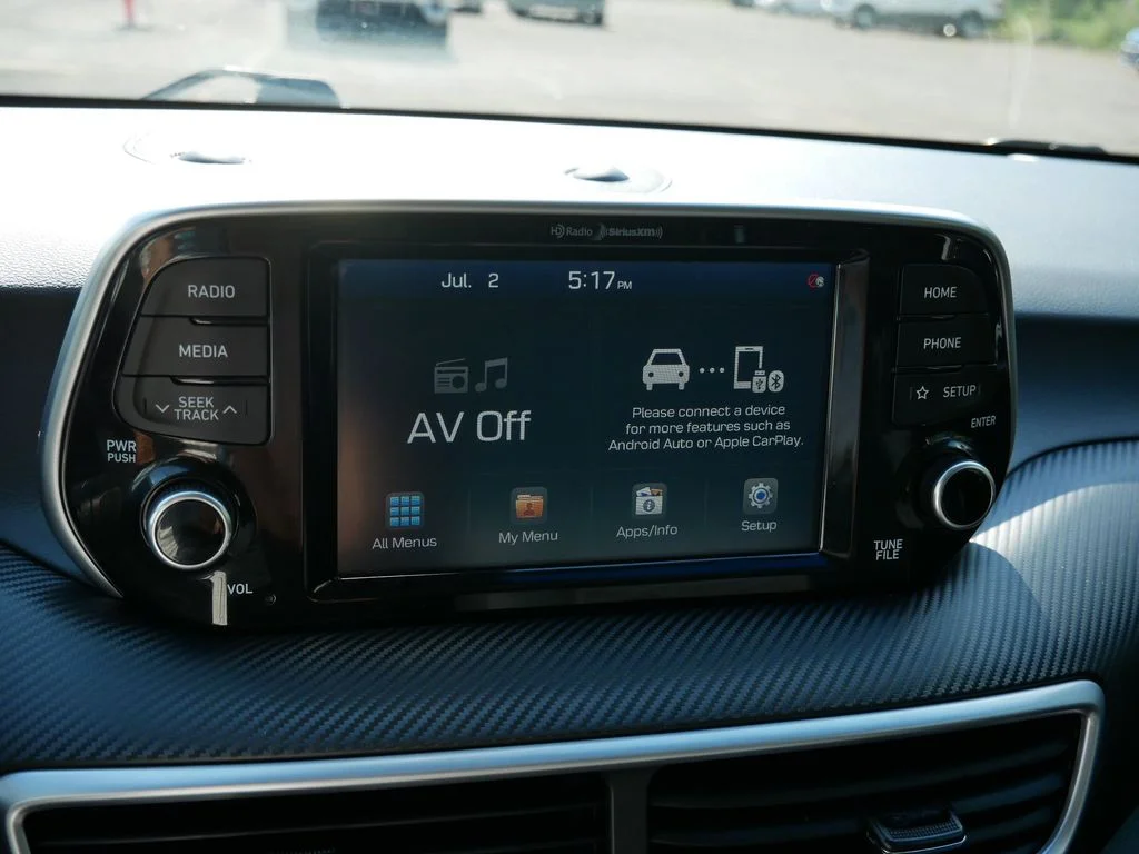 Used 2020 Red Hyundai Value image 22