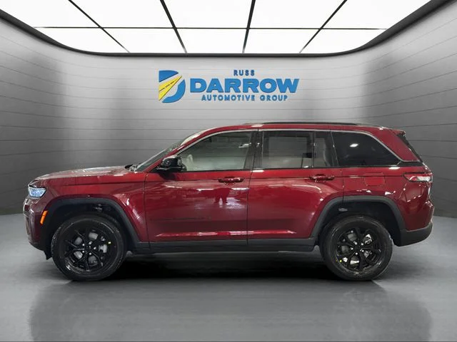 New 2026 Velvet Red Pearl-Coat Exterior Paint Jeep Altitude image 2