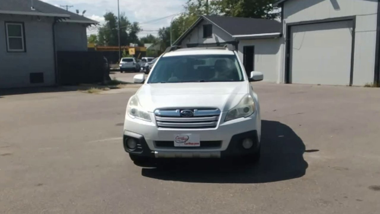 2013 Subaru Outback 2.5i photo 3